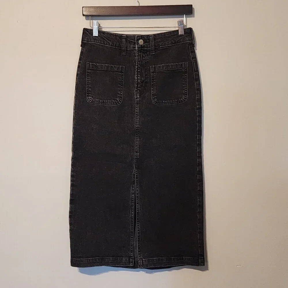 Gap black denim pencil skirt sz 0 / 25 front slit pockets